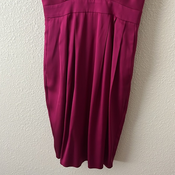 Gucci, orchid, silk. - Picture 2 of 4